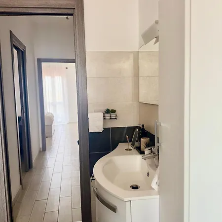 Casa Zenora * ונאריה ריאלה